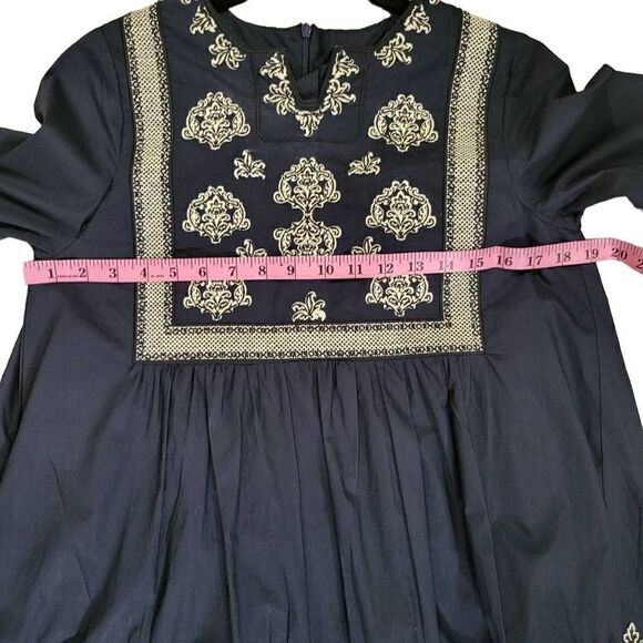 Embroidered navy dress size 4 - Picture 11 of 12